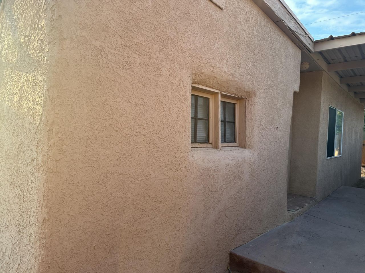 Albuquerque, New Mexico, 87107, United States, 2 Bedrooms Bedrooms, ,Residential,For Sale,1924659