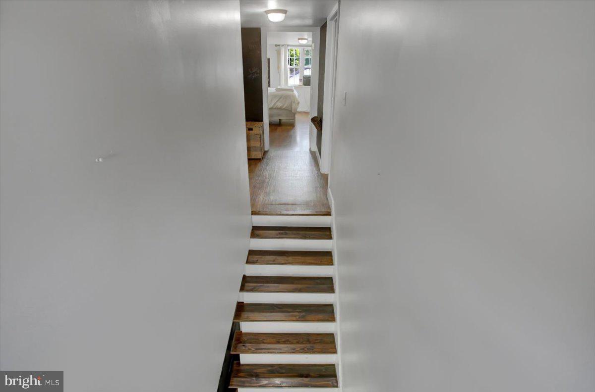 Orrstown, Pennsylvania, 17244, United States, 4 Bedrooms Bedrooms, ,2 BathroomsBathrooms,Residential,For Sale,1906124
