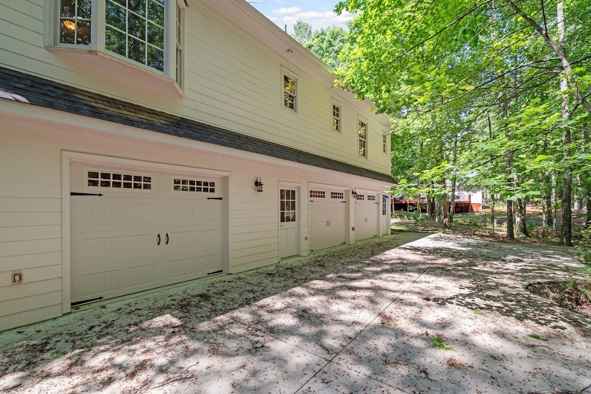 Villa Rica, Georgia, 30180, United States, 7 Bedrooms Bedrooms, ,9 BathroomsBathrooms,Residential,For Sale,1982750