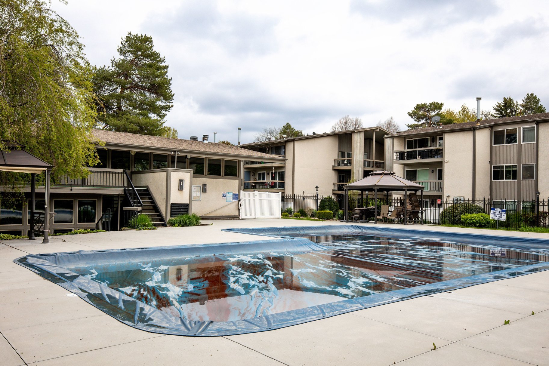  Elegant Single-Level Living in Gated Waterbury Community - 物件實景