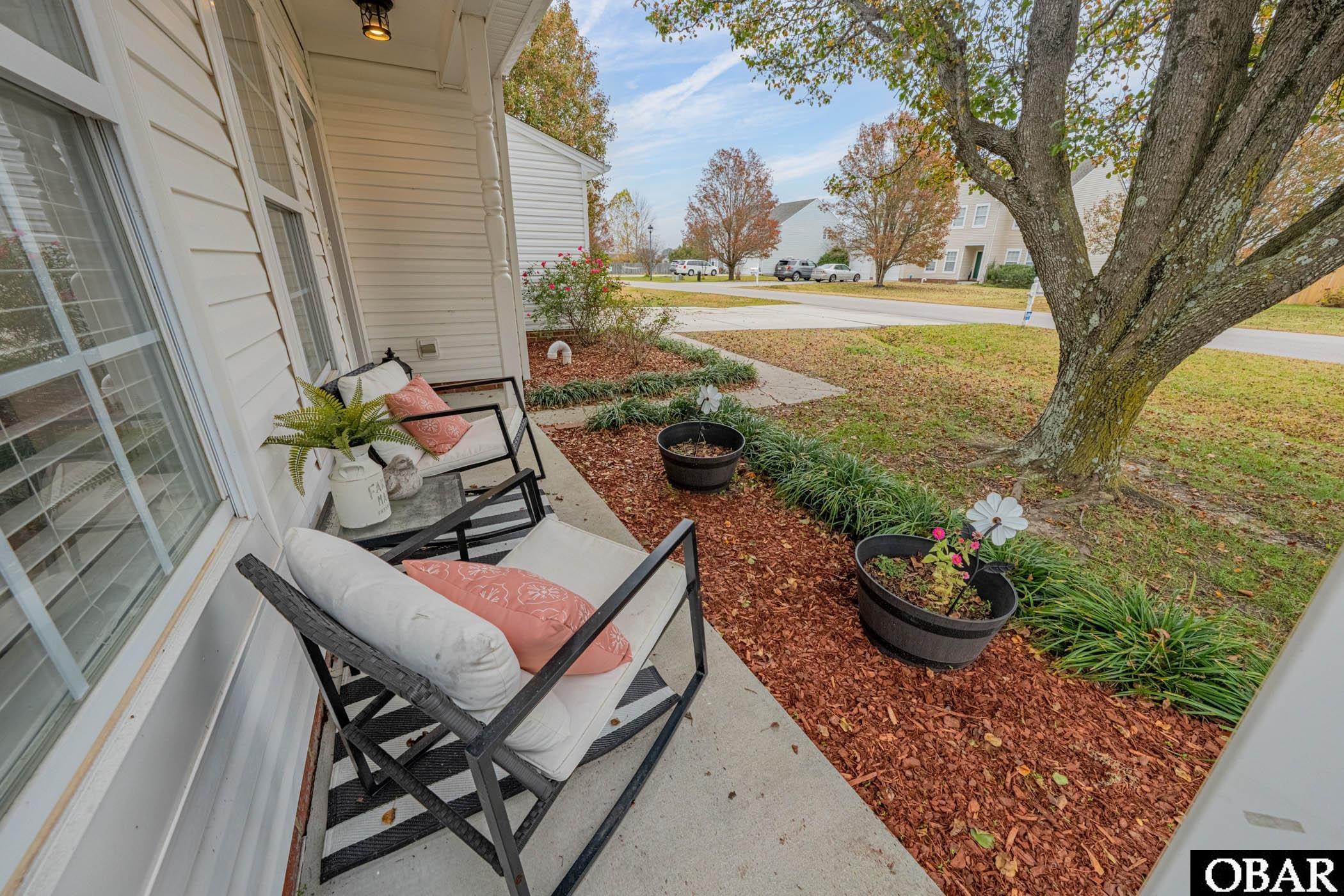 Moyock, North Carolina, 27958, United States, 6 Bedrooms Bedrooms, ,3 BathroomsBathrooms,Residential,For Sale,1997191