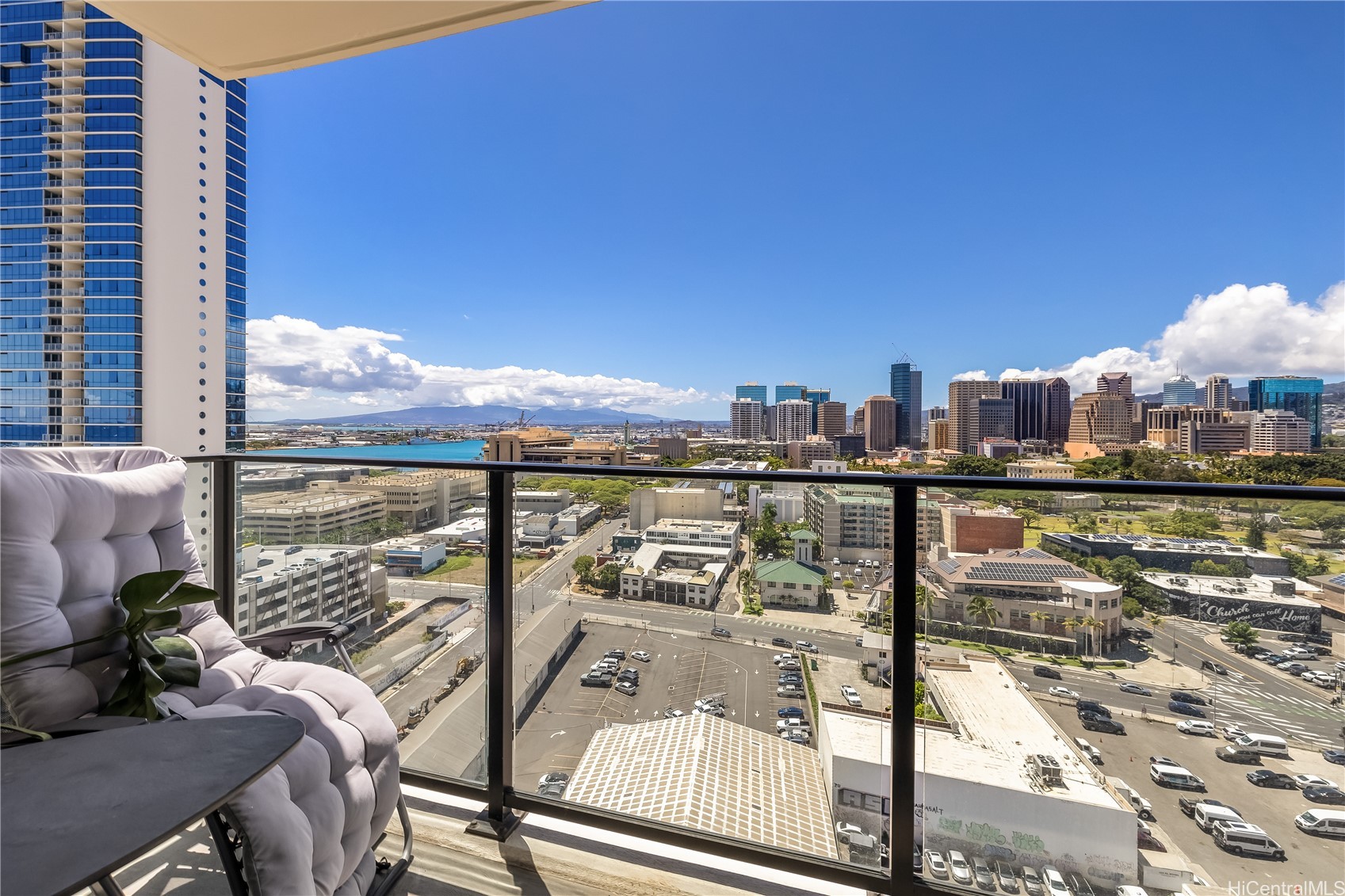 Honolulu, Hawaii, 96813, United States, 2 Bedrooms Bedrooms, ,2 BathroomsBathrooms,Residential,For Sale,1766730