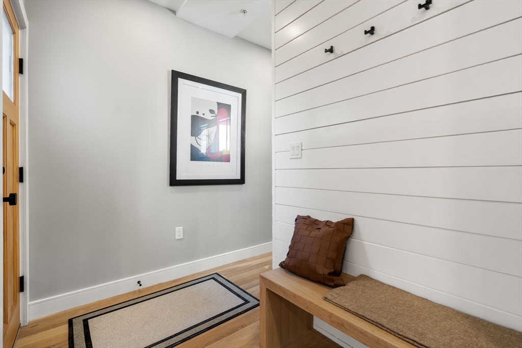 Brookline, Massachusetts, 02445, United States, 3 Bedrooms Bedrooms, ,4 BathroomsBathrooms,Residential,For Sale,1760278