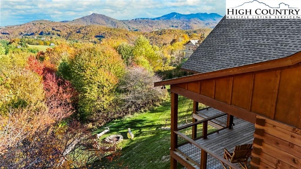 Banner Elk, North Carolina, 28604, United States, 4 Bedrooms Bedrooms, ,5 BathroomsBathrooms,Residential,For Sale,1977191