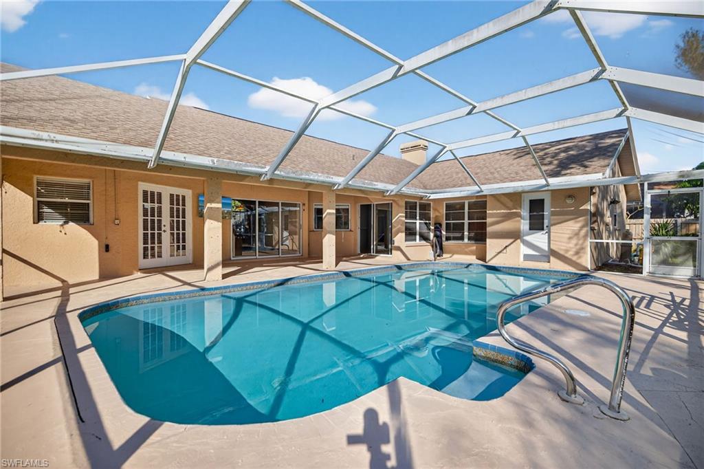 Fort Myers, Florida, 33919, United States, 3 Bedrooms Bedrooms, ,2 BathroomsBathrooms,Residential,For Sale,1995652