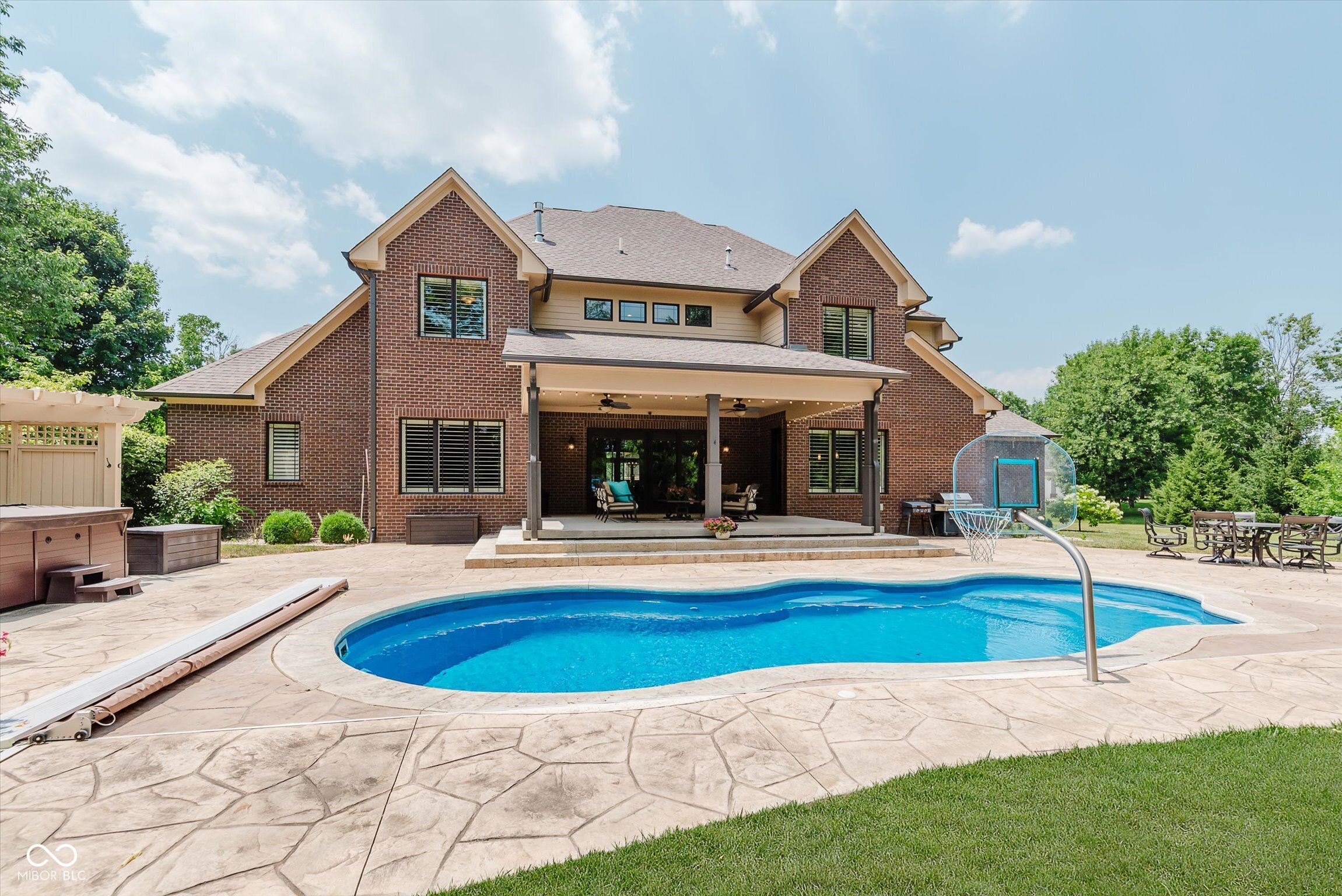 Greenwood, Indiana, 46143, United States, 5 Bedrooms Bedrooms, ,6 BathroomsBathrooms,Residential,For Sale,1983006