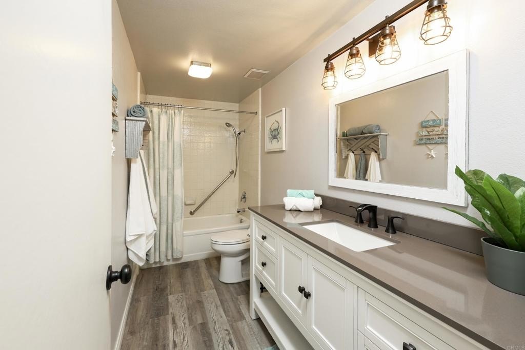 San Marcos, California, 92078, United States, 2 Bedrooms Bedrooms, ,2 BathroomsBathrooms,Residential,For Sale,1939526