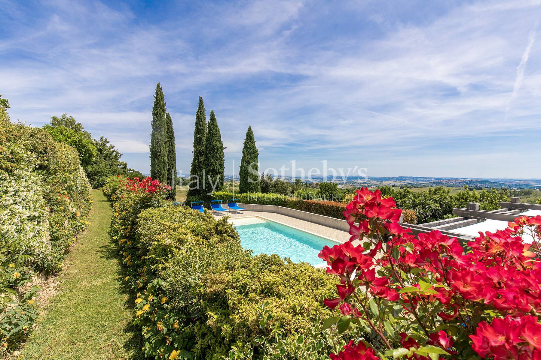  Elegant Restored Farmhouse with Panoramic Views - 物件實景