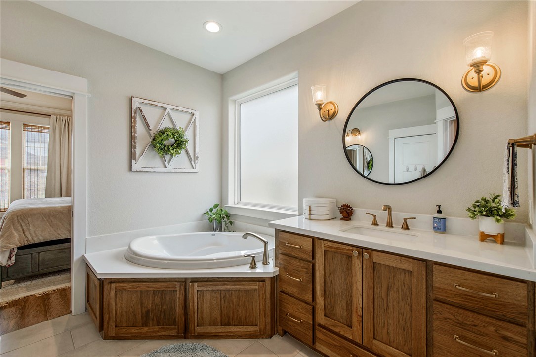 College Station, Texas, 77845, United States, 4 Bedrooms Bedrooms, ,3 BathroomsBathrooms,Residential,For Sale,1937242