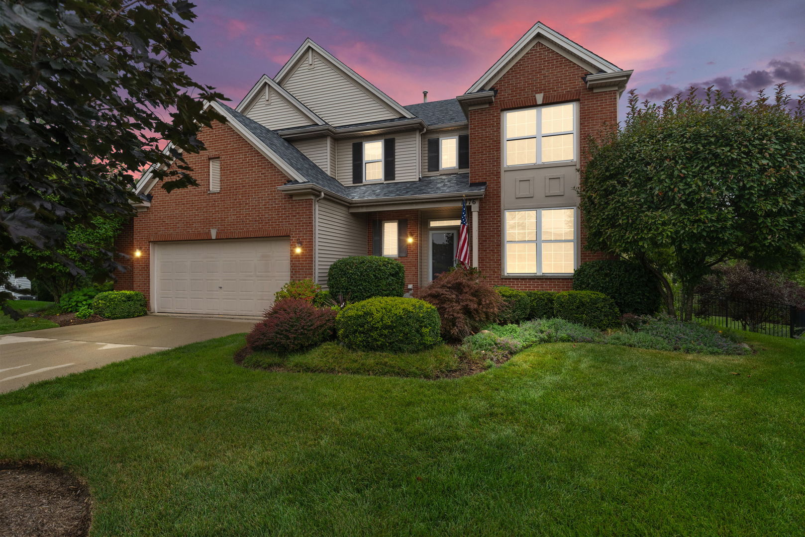 Round Lake, Illinois, 60073, United States, 4 Bedrooms Bedrooms, ,3 BathroomsBathrooms,Residential,For Sale,1938546