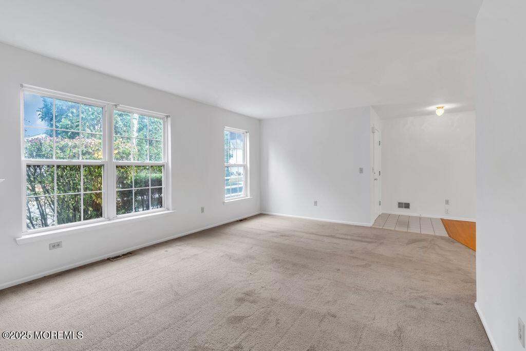 Wall, New Jersey, 07719, United States, 2 Bedrooms Bedrooms, ,2 BathroomsBathrooms,Residential,For Sale,1992895