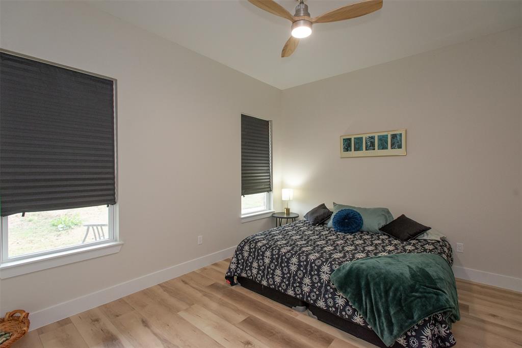 Mabank, Texas, 75143, United States, 4 Bedrooms Bedrooms, ,3 BathroomsBathrooms,Residential,For Sale,1942987