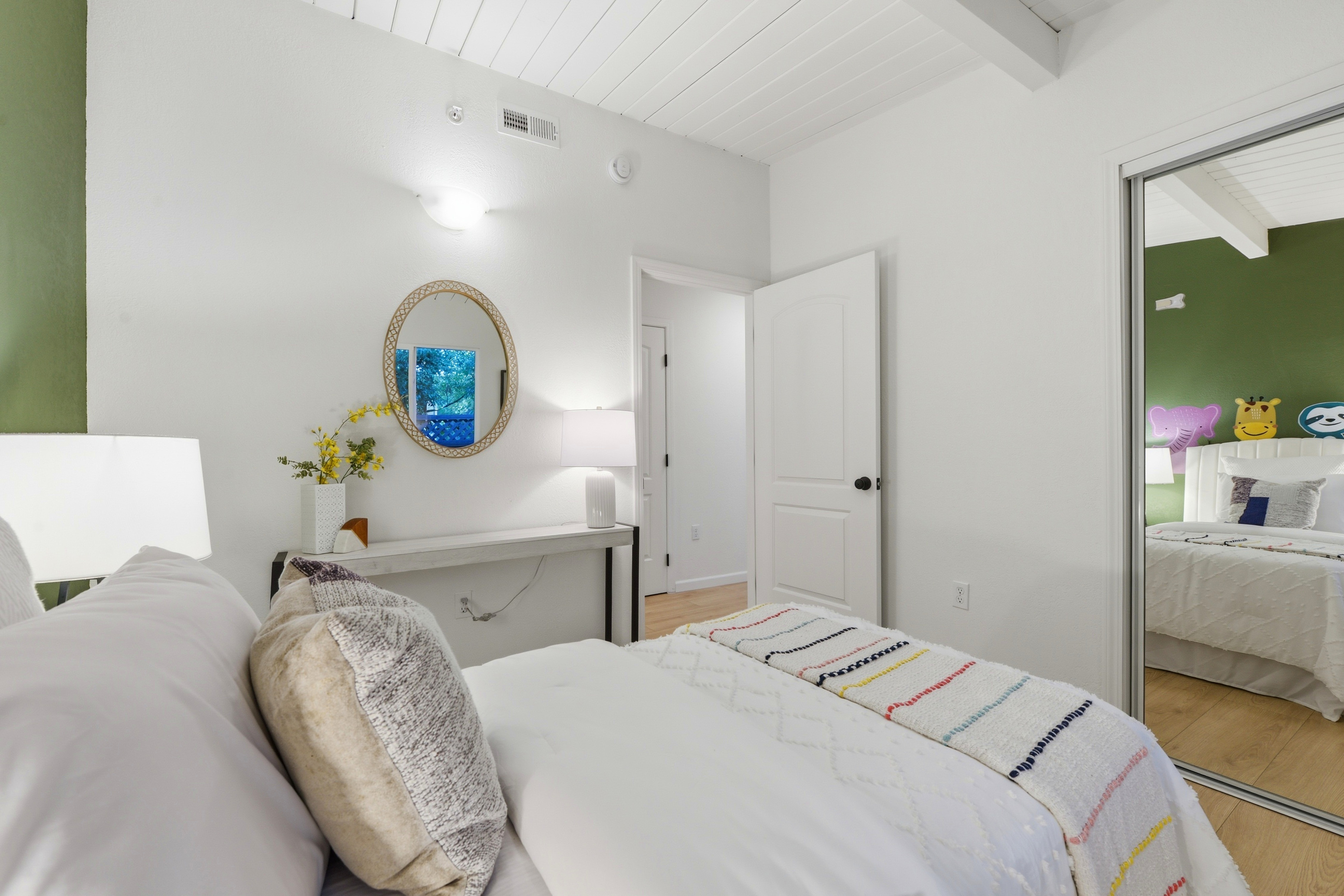  Beautifully Updated Home for an Indoor/Outdoor Lifestyle - 物件實景