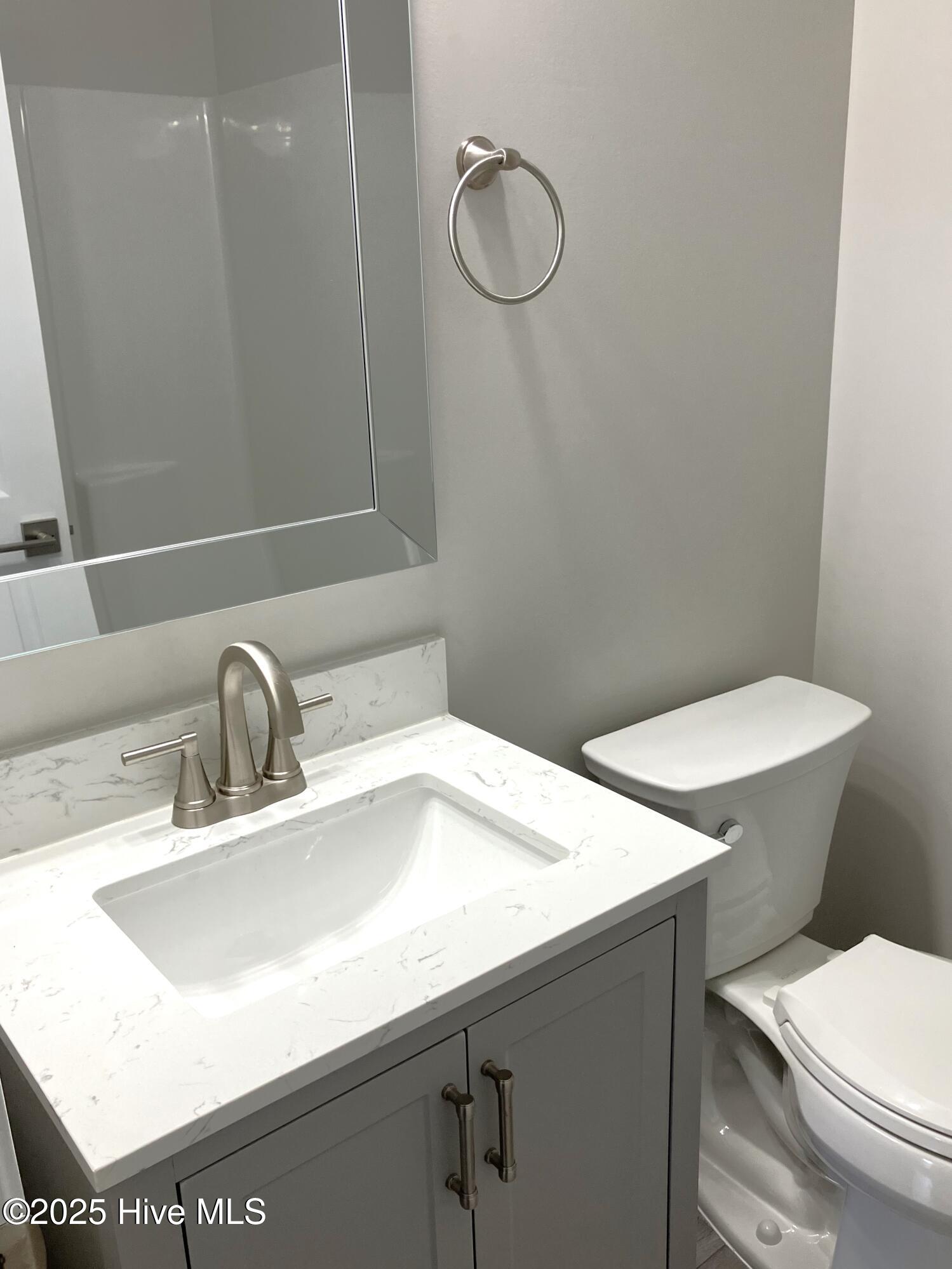 Jacksonville, North Carolina, 28546, United States, 5 Bedrooms Bedrooms, ,3 BathroomsBathrooms,Residential,For Sale,1980601