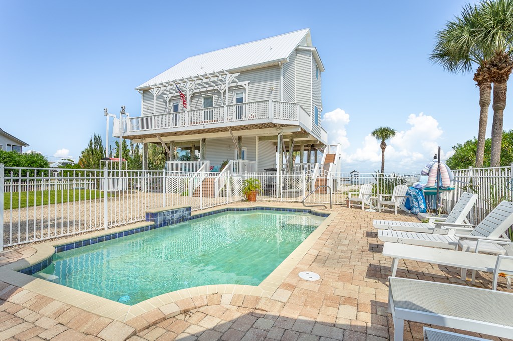 St. George Island, Florida, 32328, United States, 3 Bedrooms Bedrooms, ,3 BathroomsBathrooms,Residential,For Sale,1974443