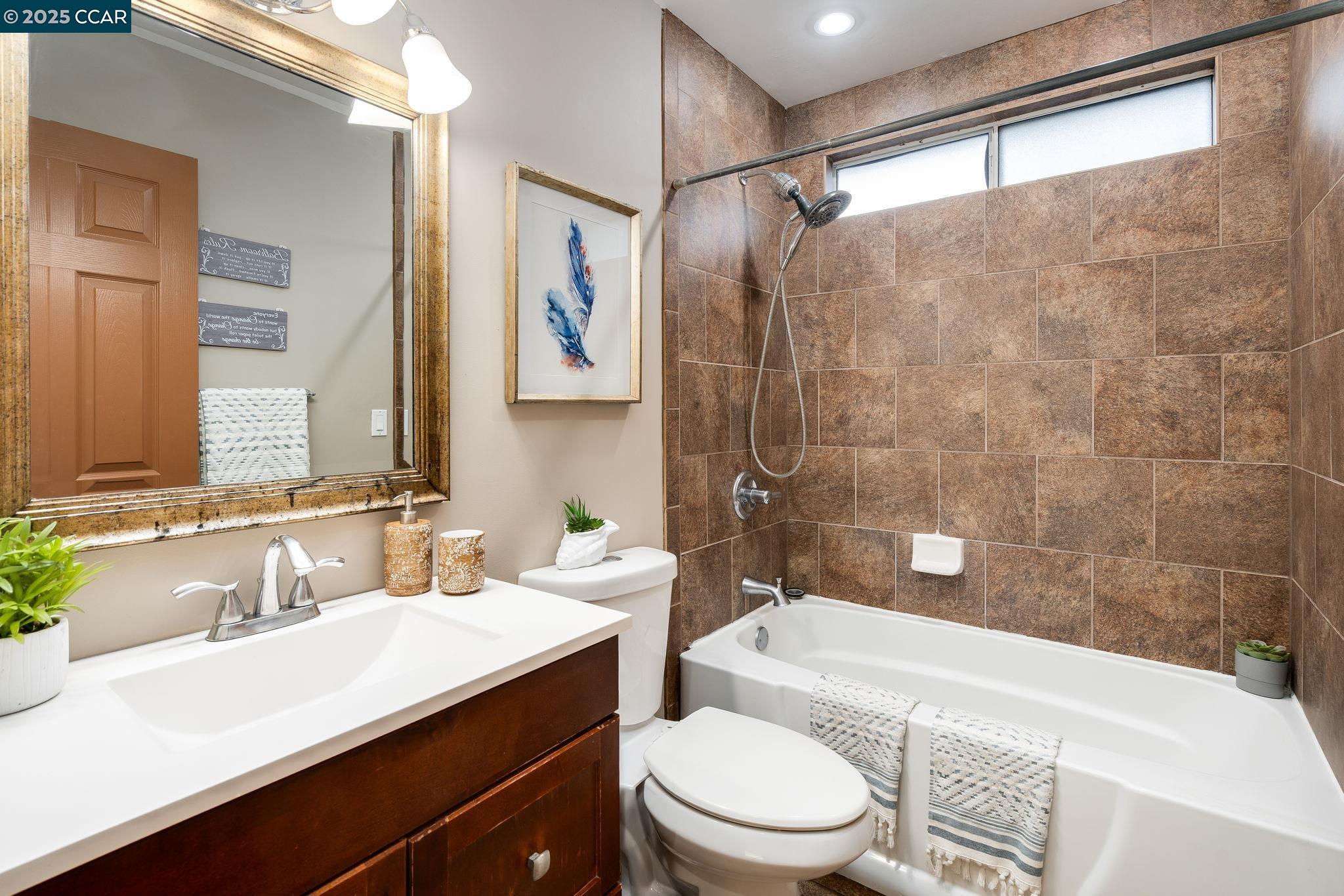 Concord, California, 94518, United States, 4 Bedrooms Bedrooms, ,2 BathroomsBathrooms,Residential,For Sale,2002118