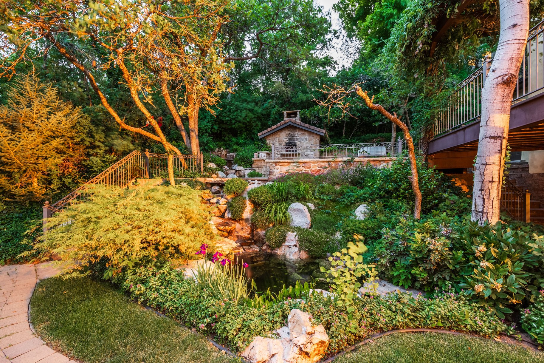  Private Cottonwood Heights Estate with Resort Backyard & Mountain Views - 物件實景