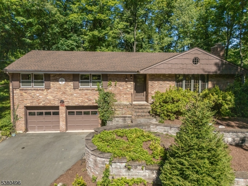 Bridgewater Twp., New Jersey, 07920, United States, 3 Bedrooms Bedrooms, ,2 BathroomsBathrooms,Residential,For Sale,1927151