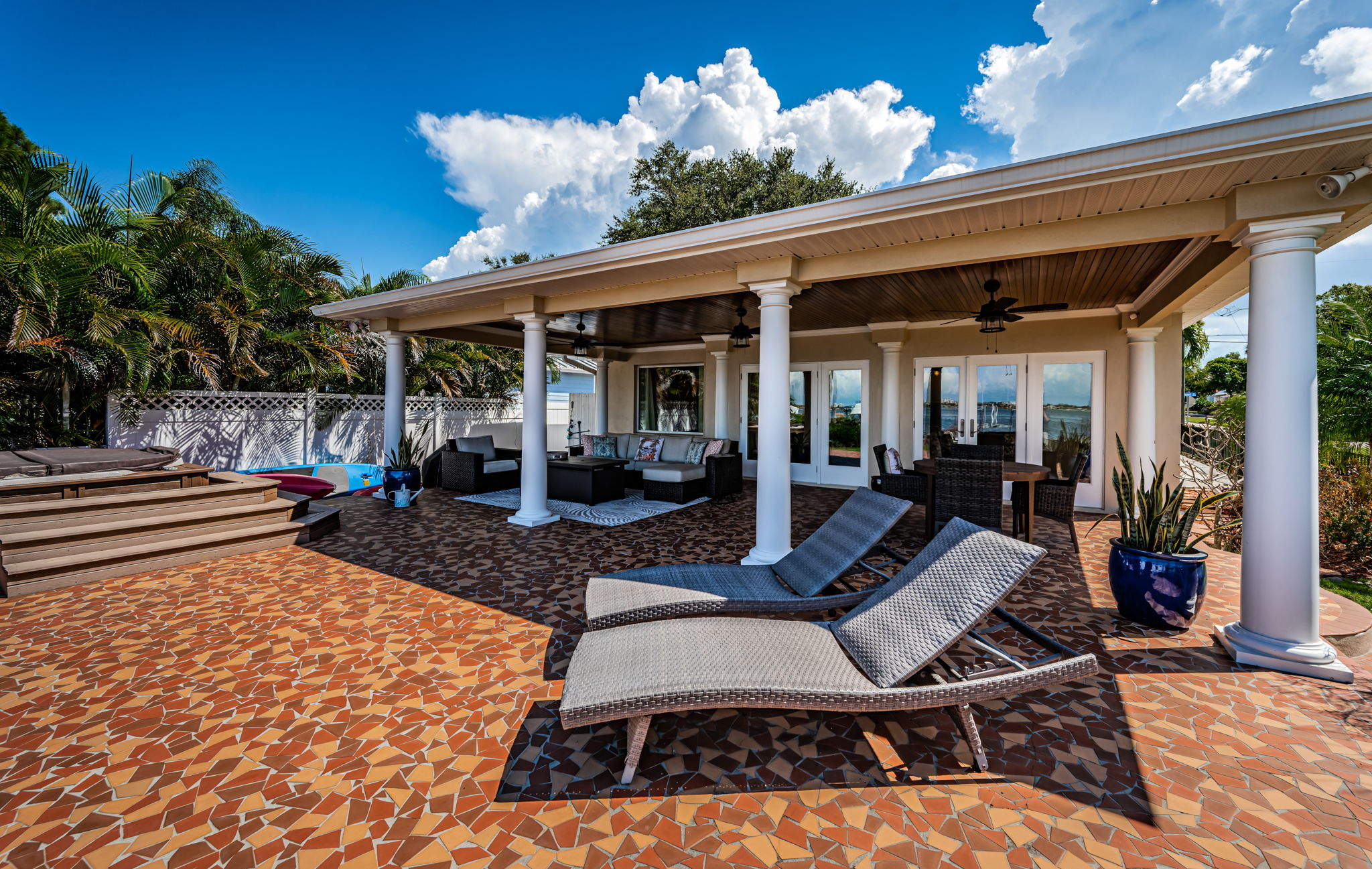 Clearwater, Florida, 33755, United States, 2 Bedrooms Bedrooms, ,2 BathroomsBathrooms,Residential,For Sale,1978253