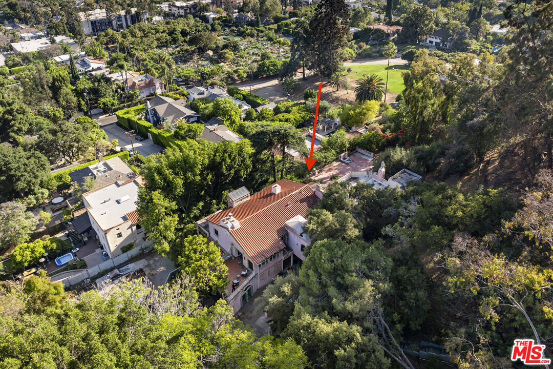 Los Angeles, California, 90046, United States, ,Land,For Sale,1891121