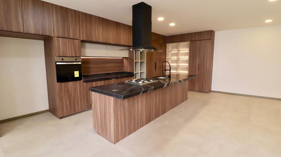 Lindavista, Morelia, Michoacán de Ocampo, 58254, Mexico, 4 Bedrooms Bedrooms, ,4 BathroomsBathrooms,Residential,For Sale,Lindavista,1479181