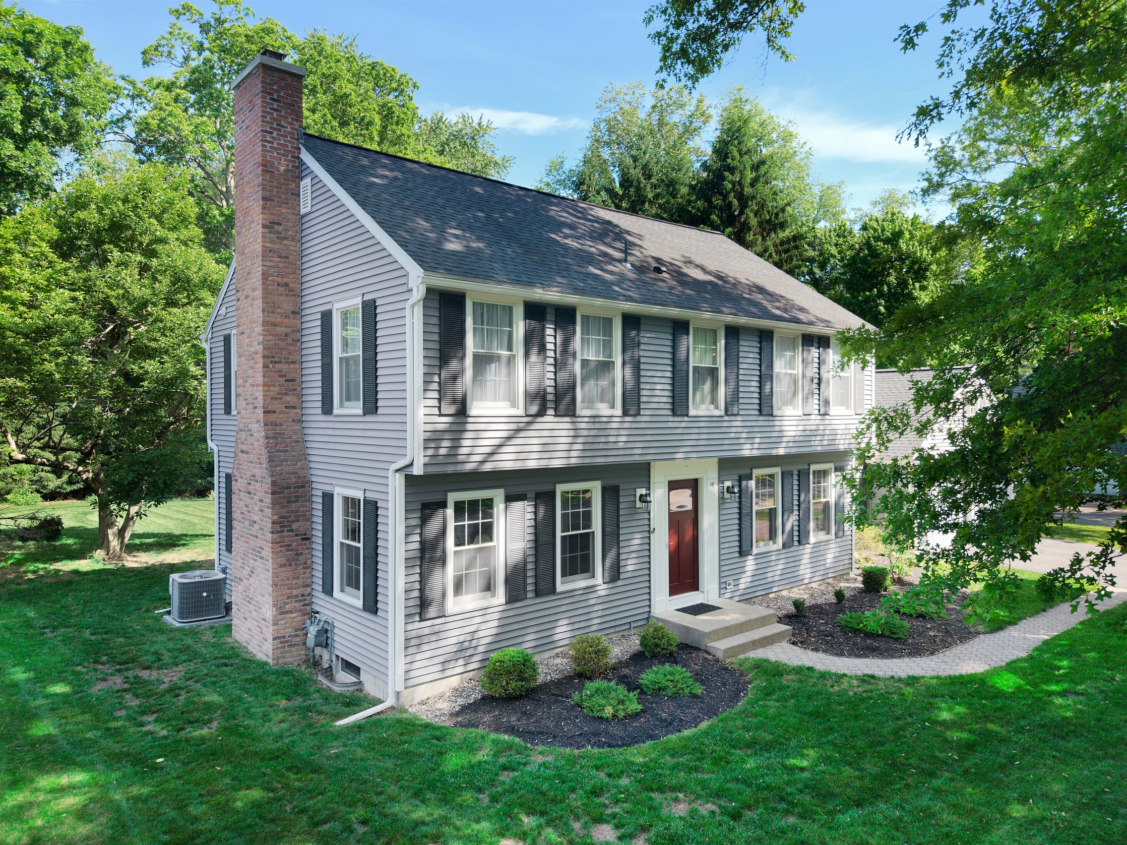  16 Longwood Drive, Bethlehem, NY, 12054 - 物件實景