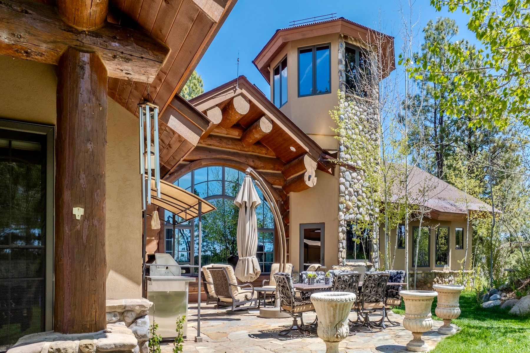  Elk Pointe Estate - 物件實景