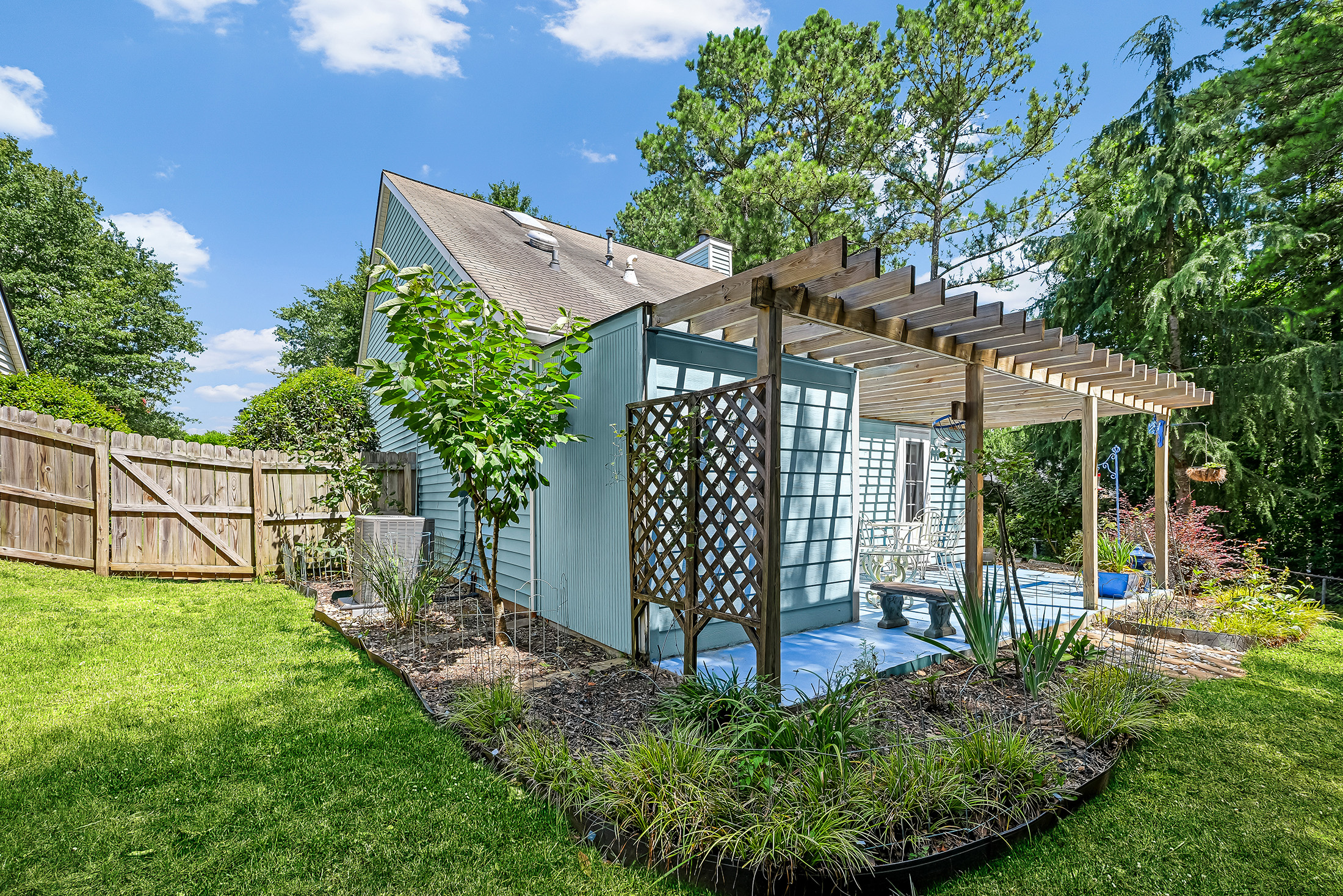  Effortless Living in Charming Alpharetta Home - 物件實景