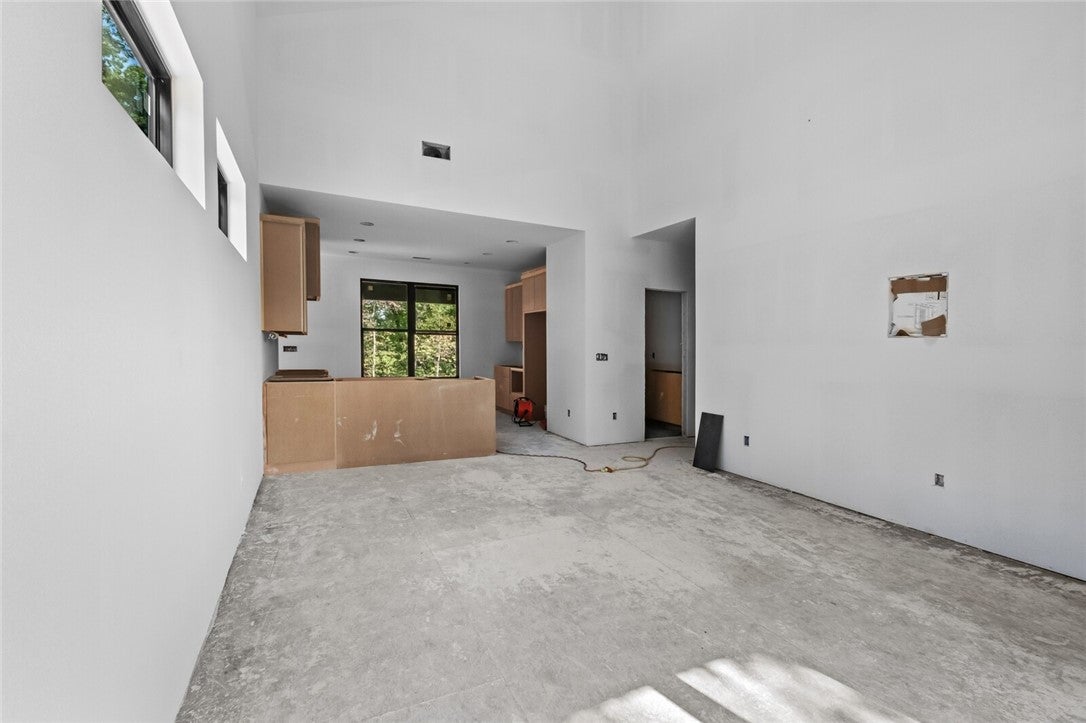 Bella Vista, Arkansas, 72714, United States, 2 Bedrooms Bedrooms, ,2 BathroomsBathrooms,Residential,For Sale,1997374