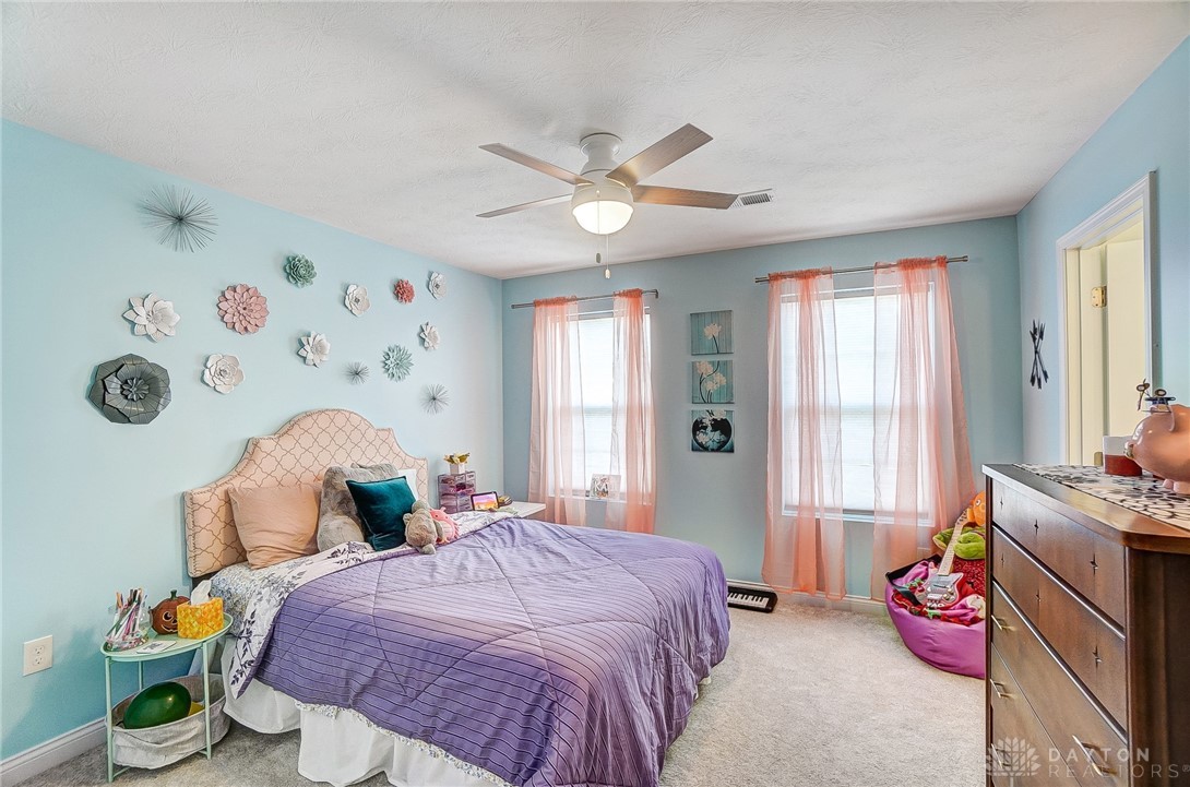 Dayton, Ohio, 45440, United States, 4 Bedrooms Bedrooms, ,4 BathroomsBathrooms,Residential,For Sale,1883636