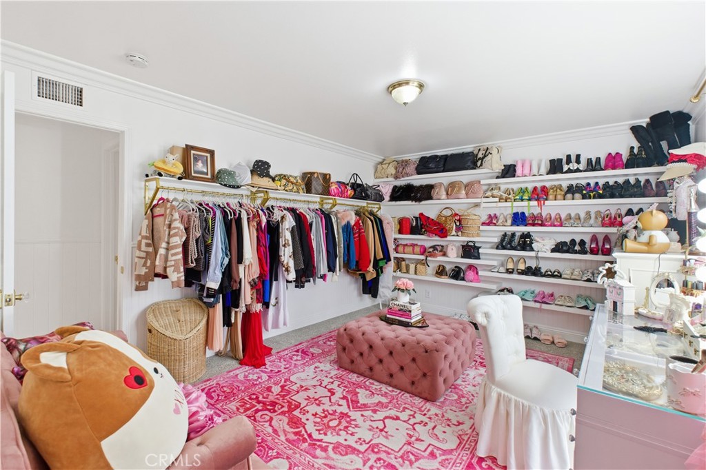 Simi Valley, California, 93063, United States, 3 Bedrooms Bedrooms, ,2 BathroomsBathrooms,Residential,For Sale,2006208