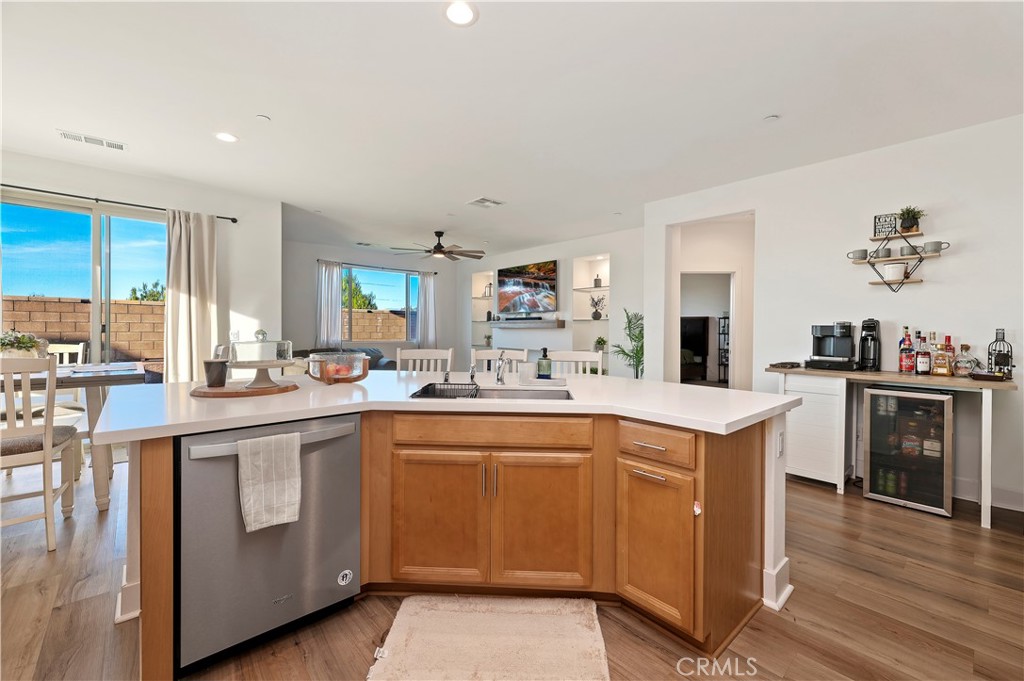 Murrieta, California, 92563, United States, 3 Bedrooms Bedrooms, ,2 BathroomsBathrooms,Residential,For Sale,2011139