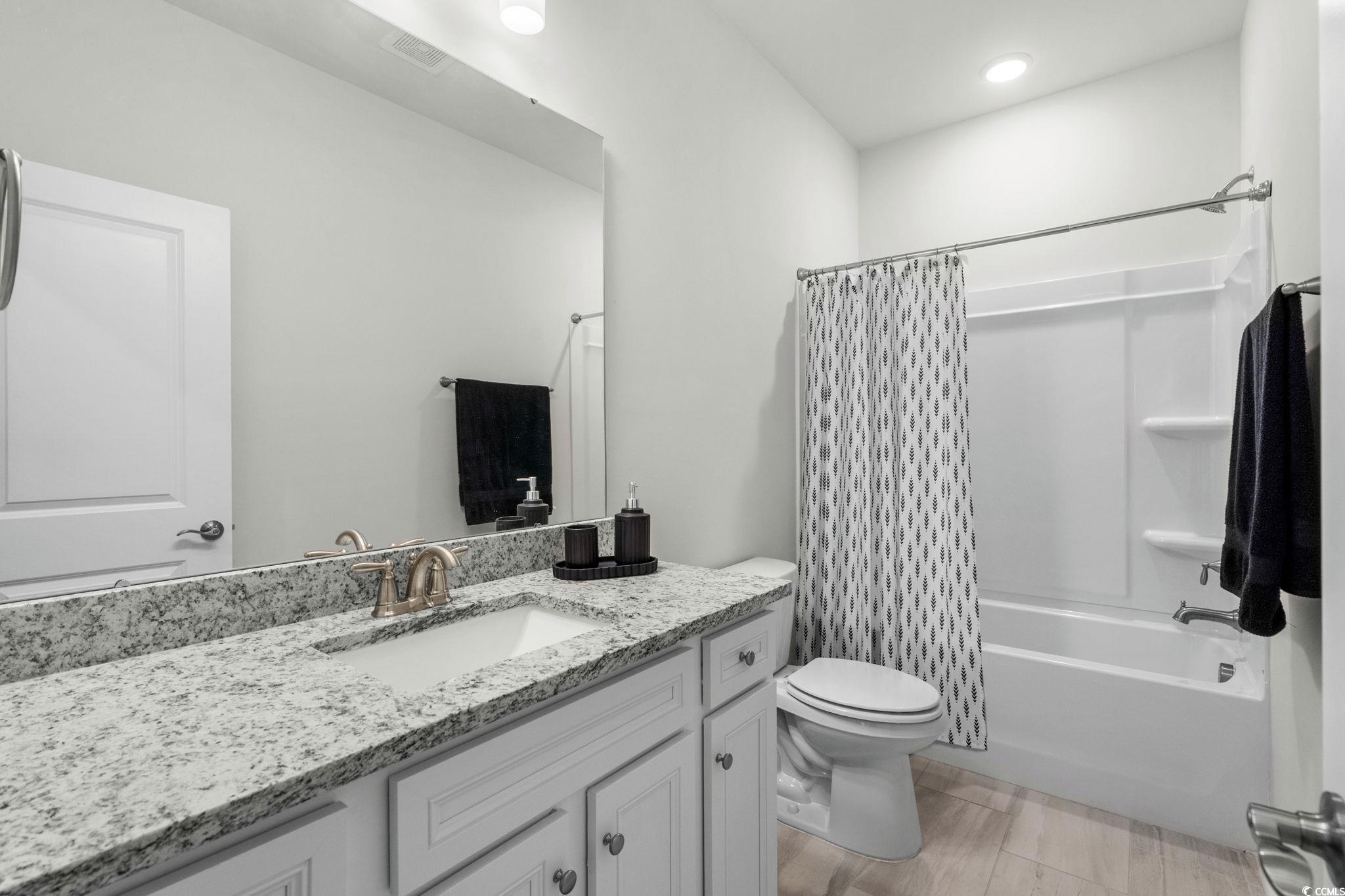 North Myrtle Beach, South Carolina, 29582, United States, 4 Bedrooms Bedrooms, ,4 BathroomsBathrooms,Residential,For Sale,1969282