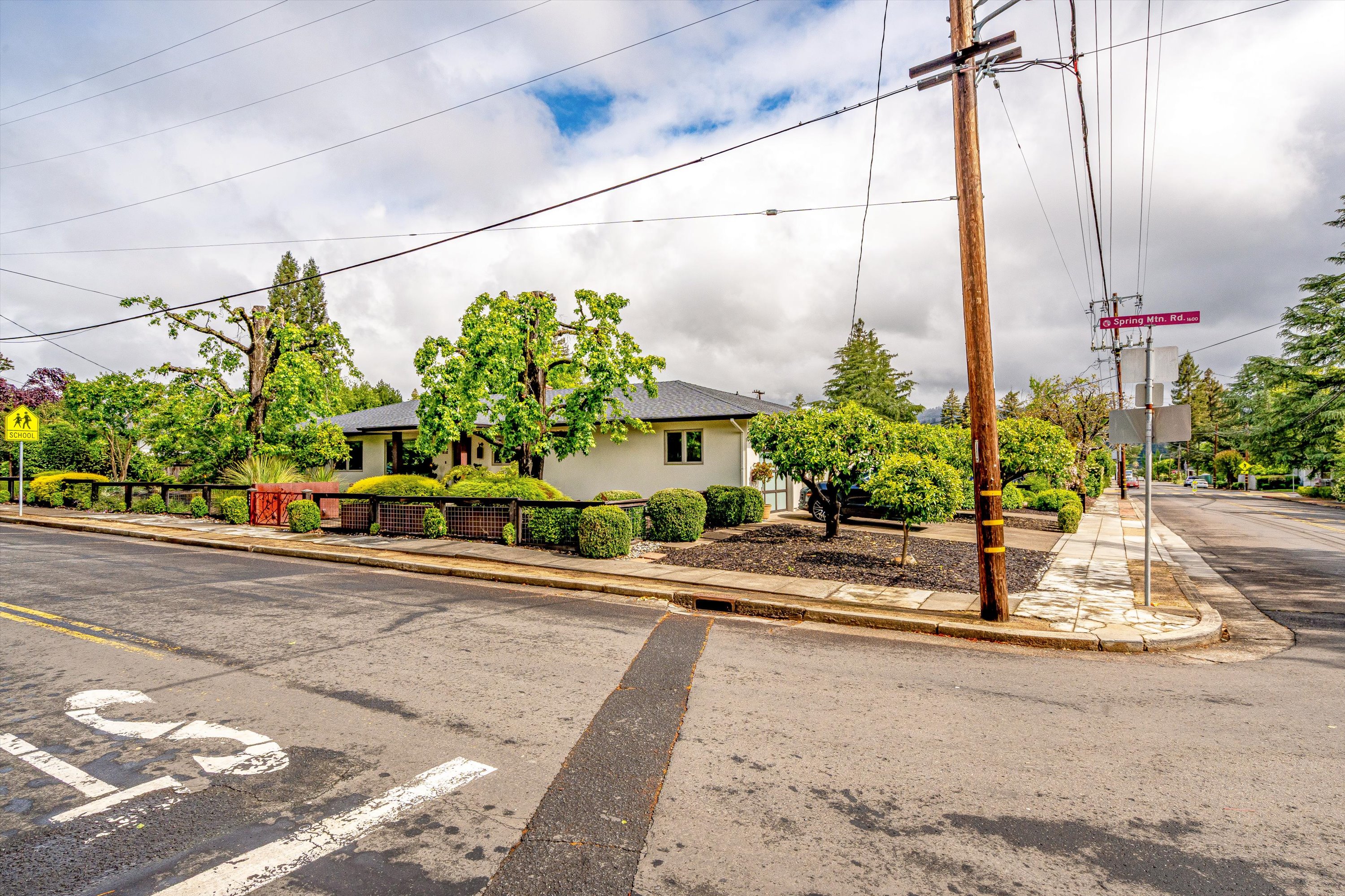  1610 Spring Mountain Road St. Helena - 物件實景