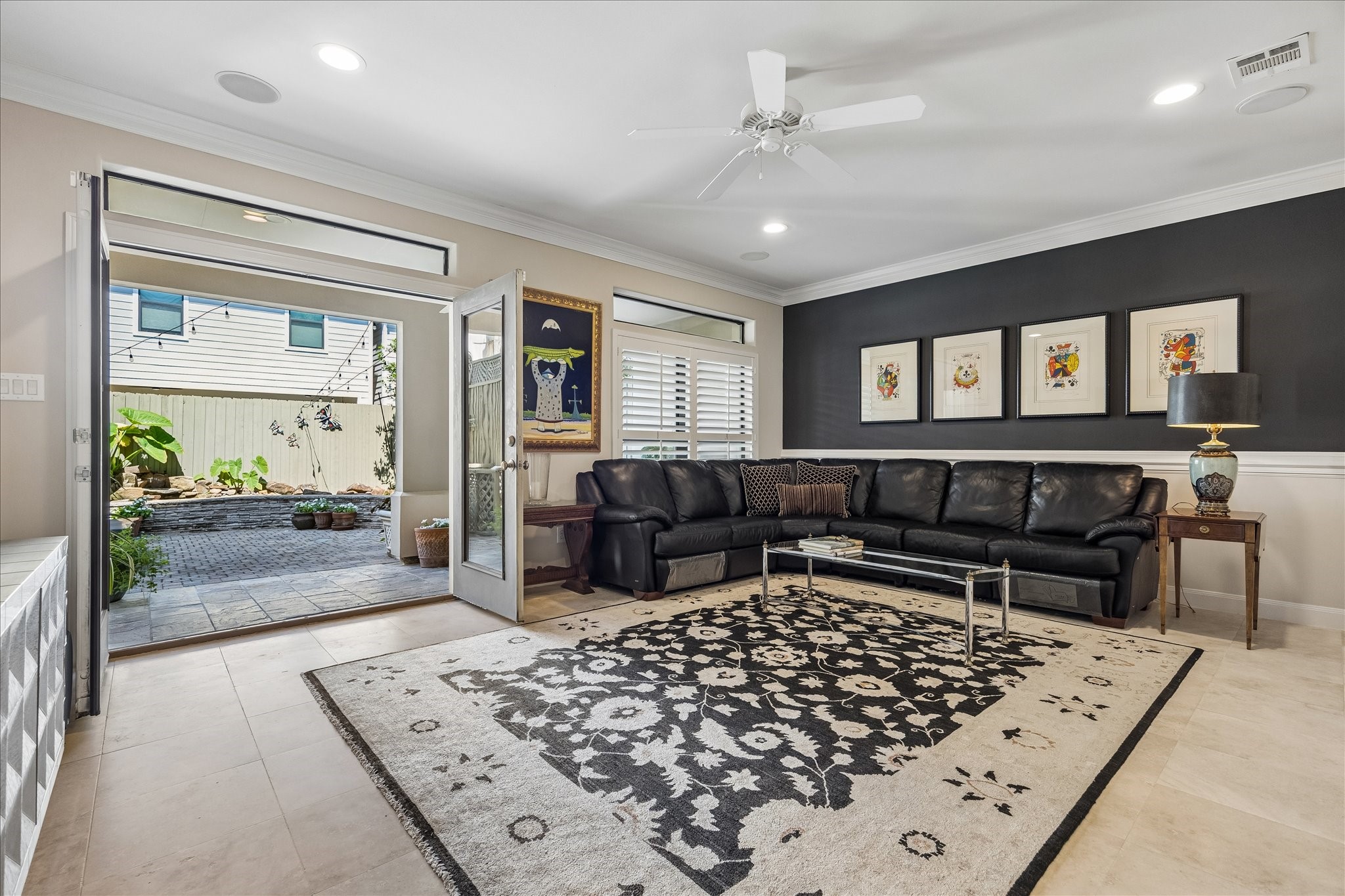  715 Birdsall Street - 物件實景