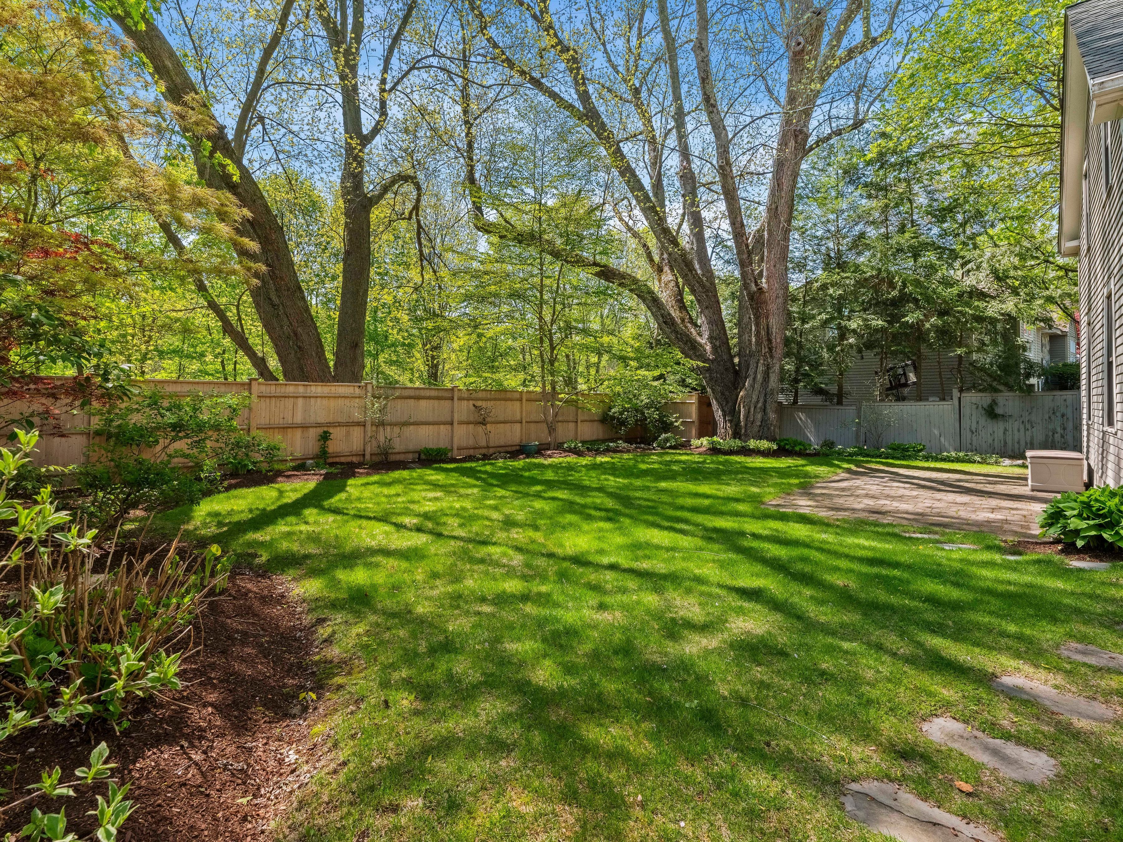  20 Maple Street, Lexington, MA, 02420 - 物件實景