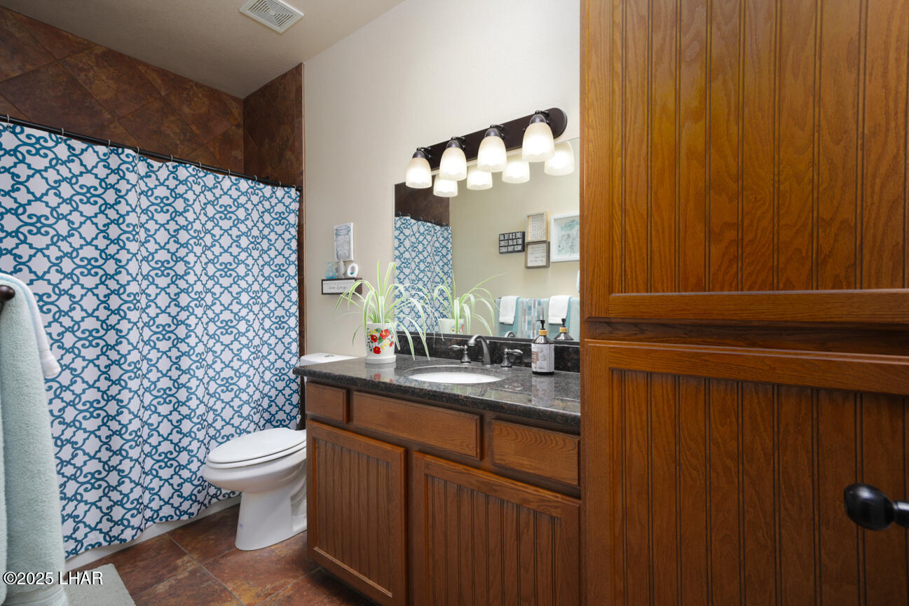 Lake Havasu City, Arizona, 86403, United States, 3 Bedrooms Bedrooms, ,2 BathroomsBathrooms,Residential,For Sale,1990942