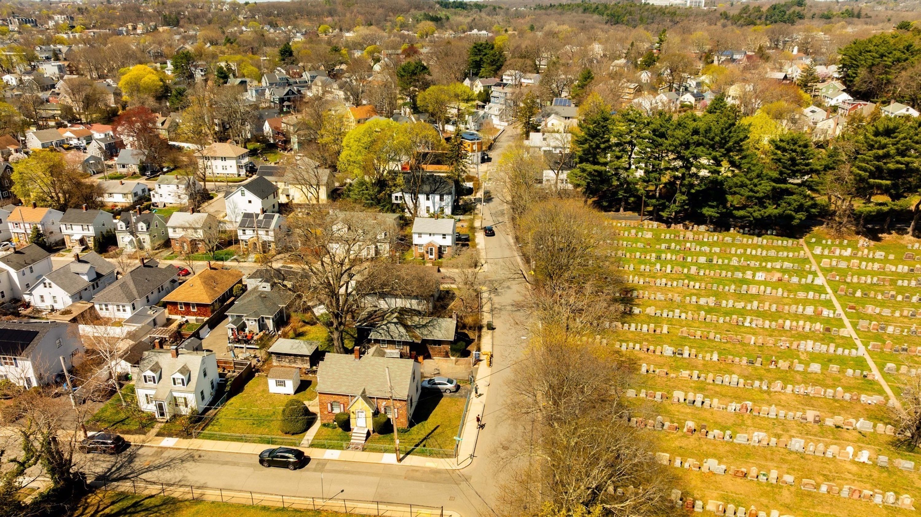  167 Bourne St, Boston, MA, 02131 - 物件實景