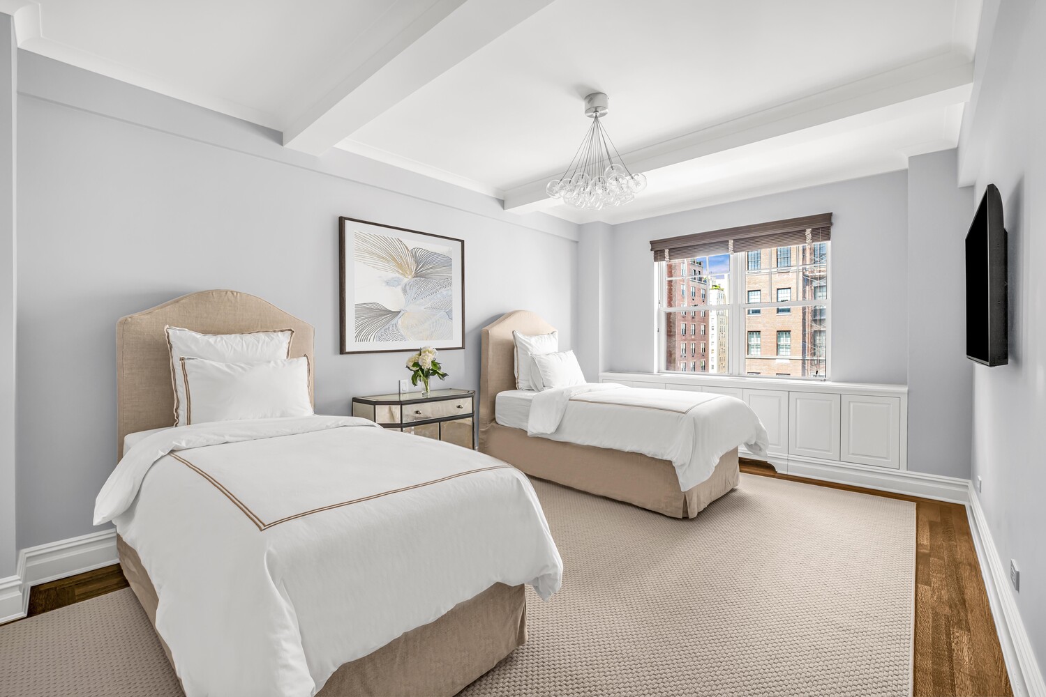 New York City, New York, 10021, United States, 3 Bedrooms Bedrooms, ,4 BathroomsBathrooms,Residential,For Sale,1942219