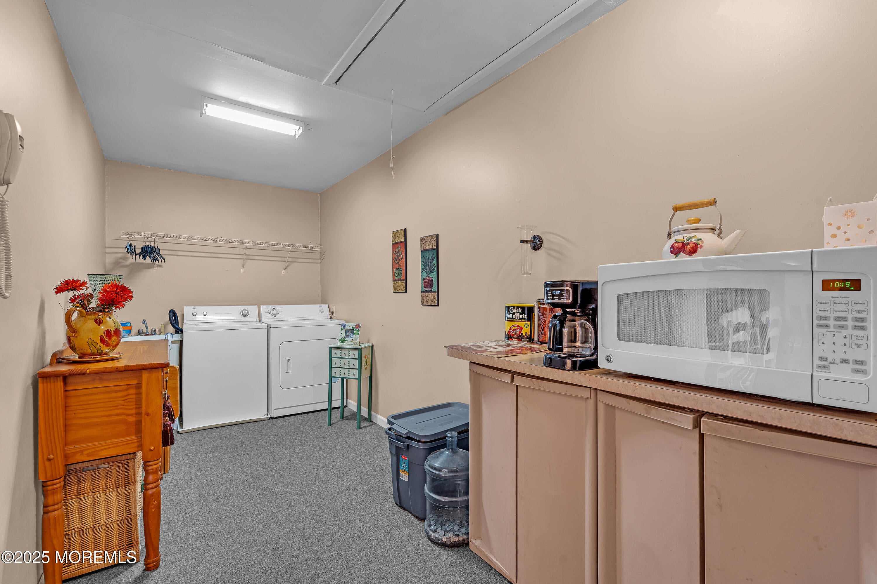 Toms River, New Jersey, 08753, United States, 3 Bedrooms Bedrooms, ,2 BathroomsBathrooms,Residential,For Sale,1981635