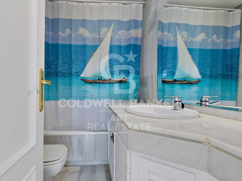 Estepona, Andalusia, ES, 4 Bedrooms Bedrooms, ,4 BathroomsBathrooms,Residential,For Sale,1708349