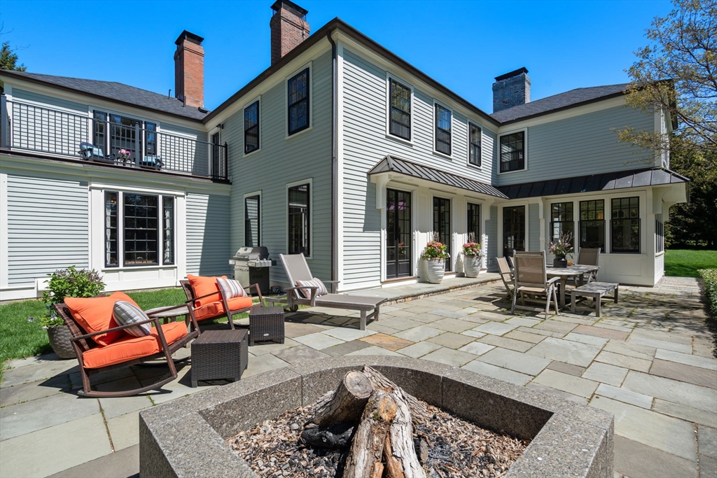 Brookline, Massachusetts, 02445, United States, 5 Bedrooms Bedrooms, ,7 BathroomsBathrooms,Residential,For Sale,1807365