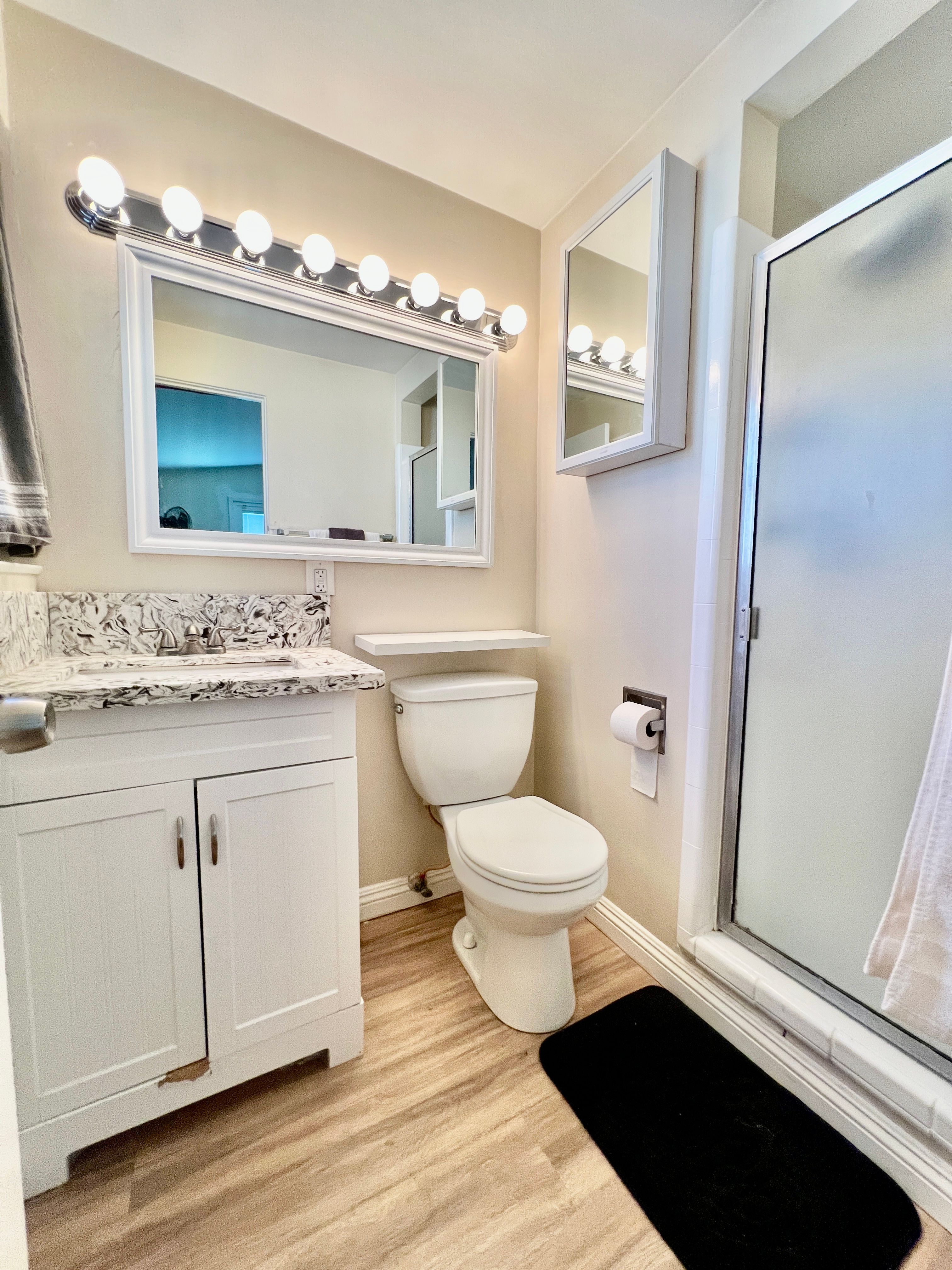  928 Bluecrest Street , Corona , CA 92882 - 物件實景