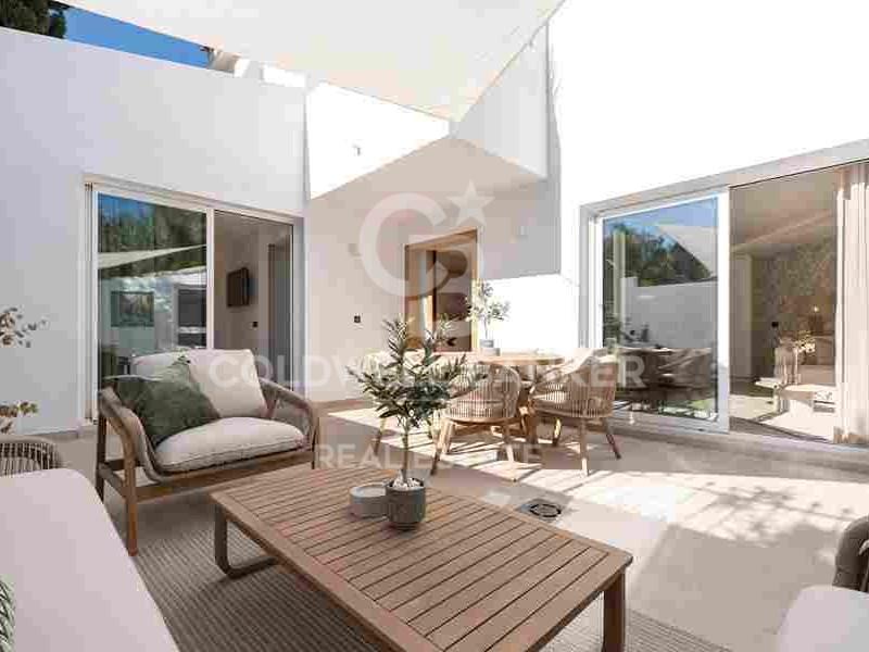 Marbella, Andalusia, ES, 3 Bedrooms Bedrooms, ,3 BathroomsBathrooms,Residential,For Sale,1792745