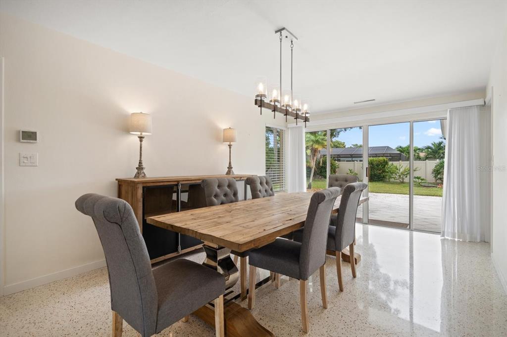 Belleair, Florida, 33756, United States, 2 Bedrooms Bedrooms, ,2 BathroomsBathrooms,Residential,For Sale,1988063