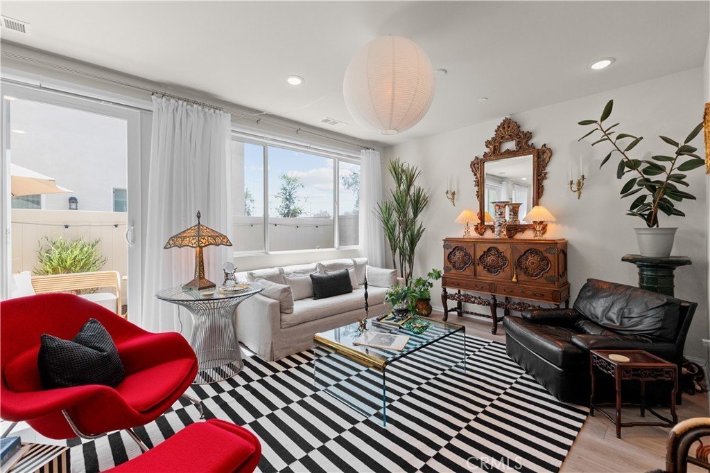 Redlands, California, 92374, United States, 3 Bedrooms Bedrooms, ,3 BathroomsBathrooms,Residential,For Sale,1910468