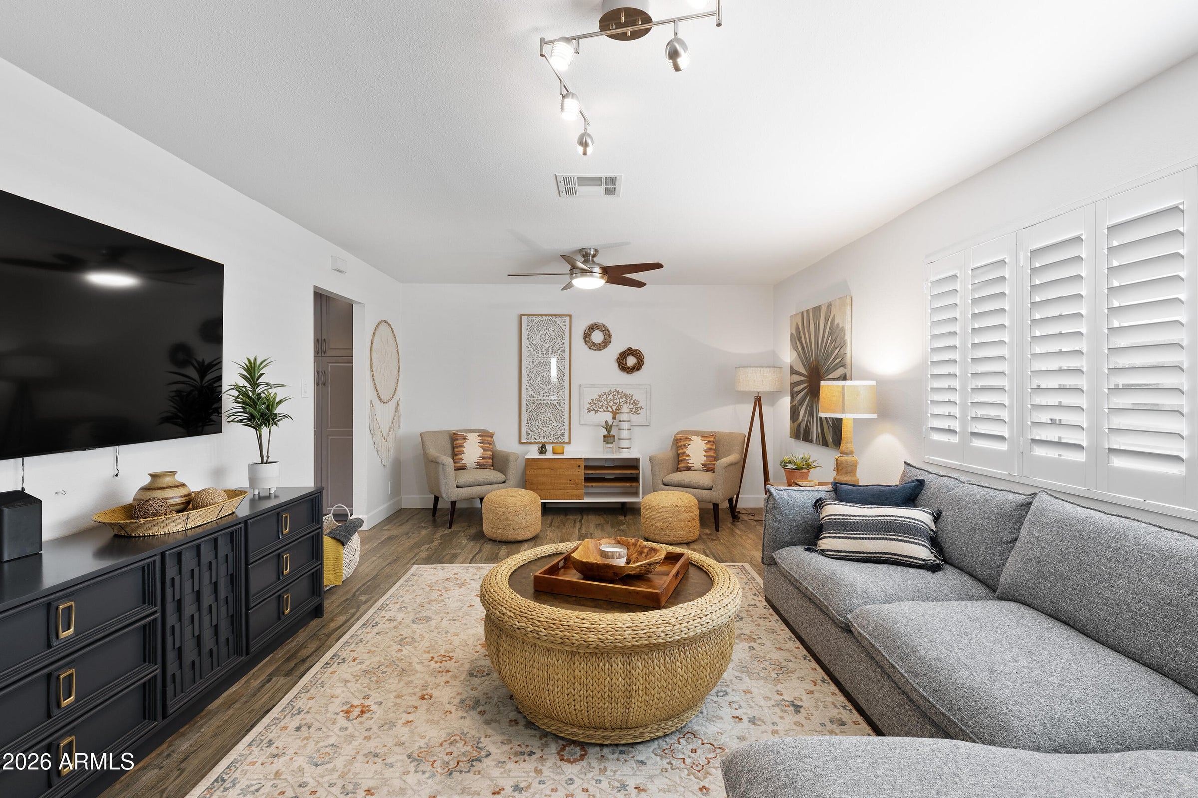Scottsdale, Arizona, 85257, United States, 3 Bedrooms Bedrooms, ,2 BathroomsBathrooms,Residential,For Sale,2048628