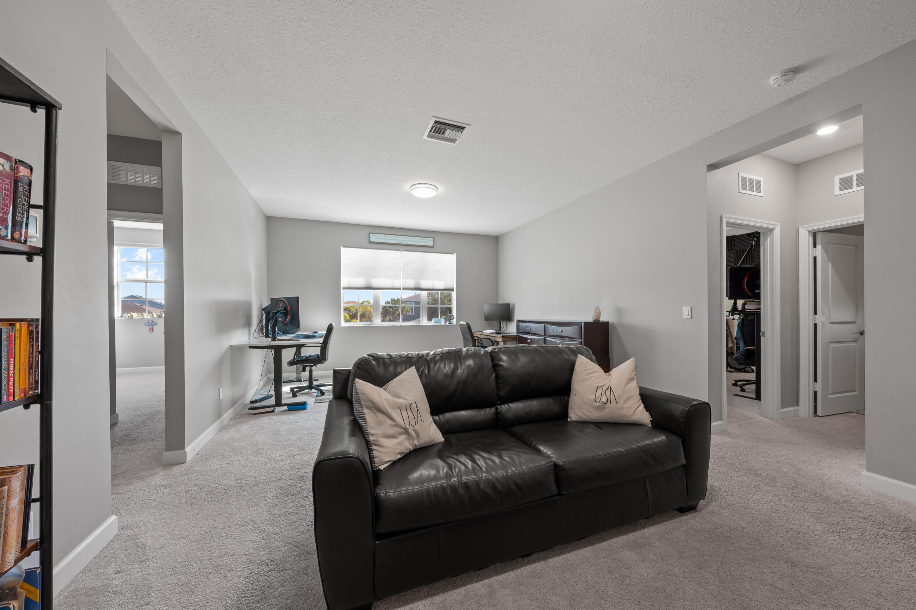 Loxahatchee, Florida, 33470, United States, 5 Bedrooms Bedrooms, ,4 BathroomsBathrooms,Residential,For Sale,1902120