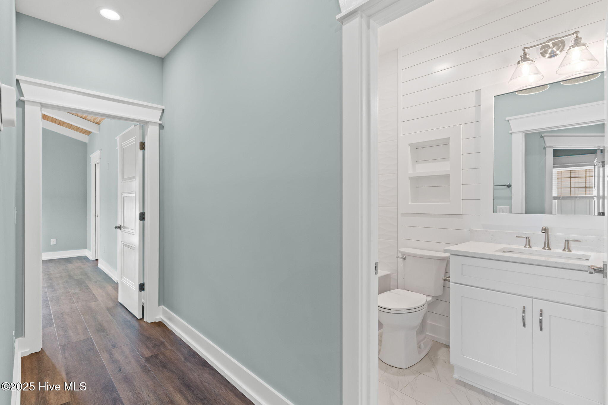 Oak Island, North Carolina, 28465, United States, 3 Bedrooms Bedrooms, ,2 BathroomsBathrooms,Residential,For Sale,1910554