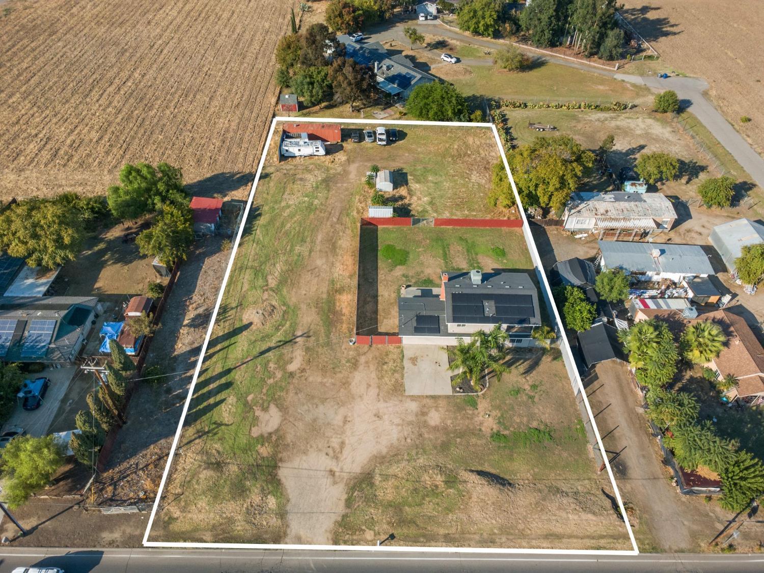 Madera, California, 93637, United States, 4 Bedrooms Bedrooms, ,3 BathroomsBathrooms,Residential,For Sale,1981188